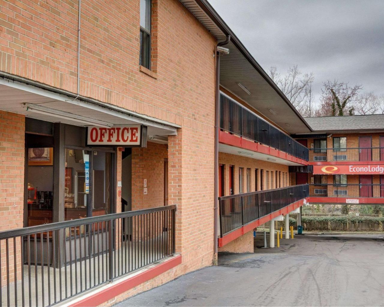 Red Carpet Inn By University Of Maryland College Park Eksteriør billede
